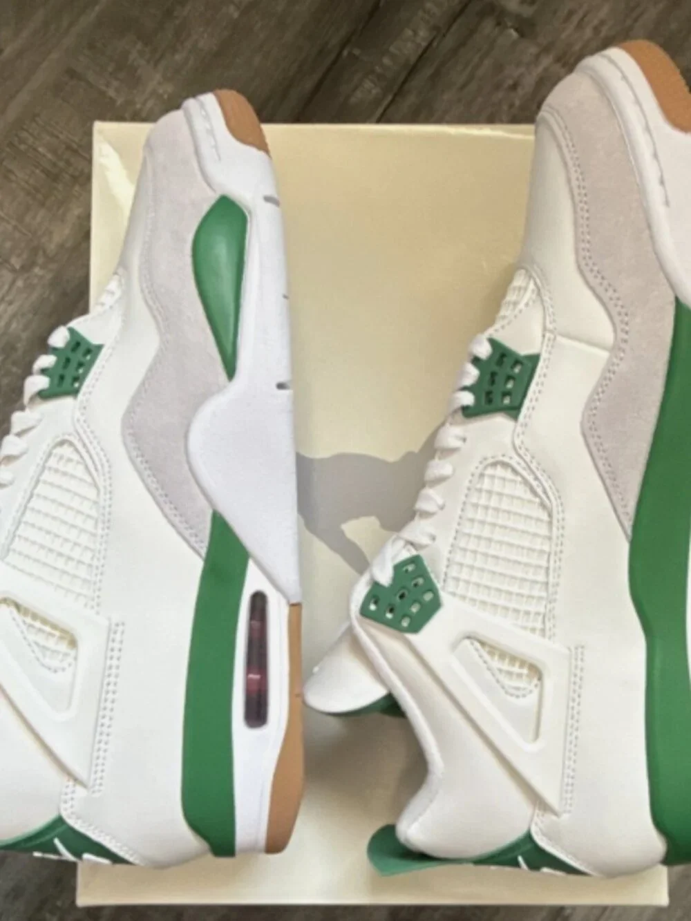 Jordan Air Jordan 4 Retro SP x Nike SB Pine Green